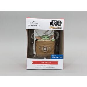 Hallmark Disney Grogu in Satchel Star Wars Mandalorian Christmas Tree Ornament